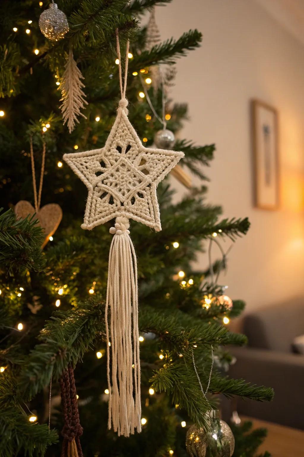 Add a touch of magic to your tree with a shooting star macrame ornament.