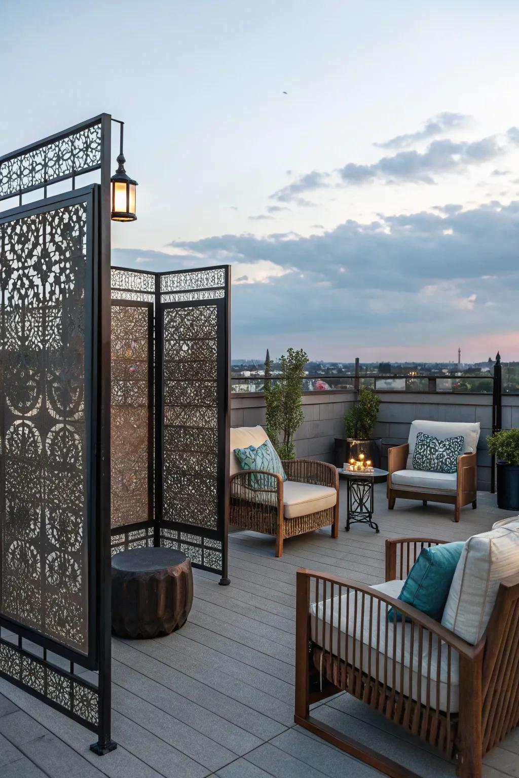 Privacy screens offer seclusion and style to your rooftop oasis.