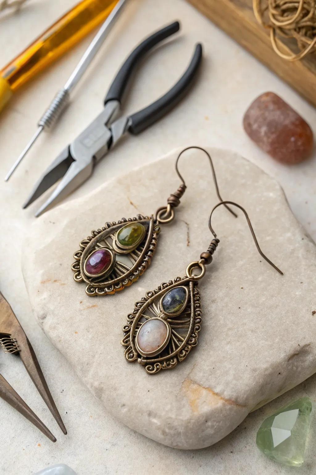 Nature-inspired wire wrapped stone earrings.