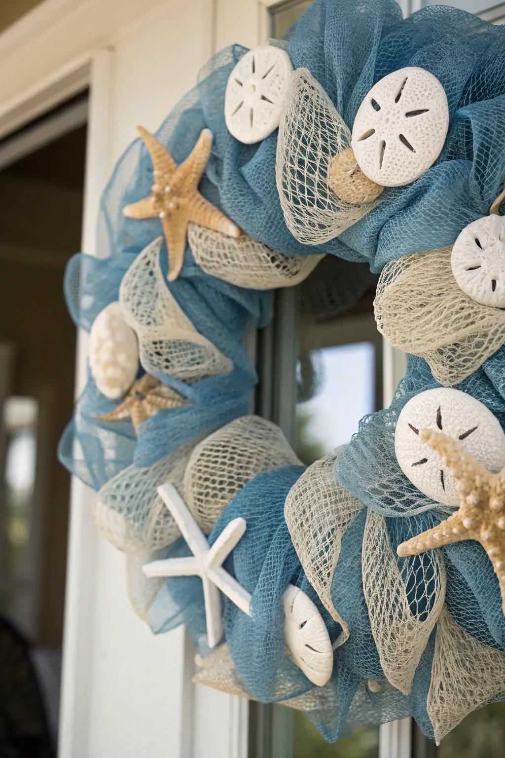 A seaside escape mesh wreath that evokes coastal relaxation.