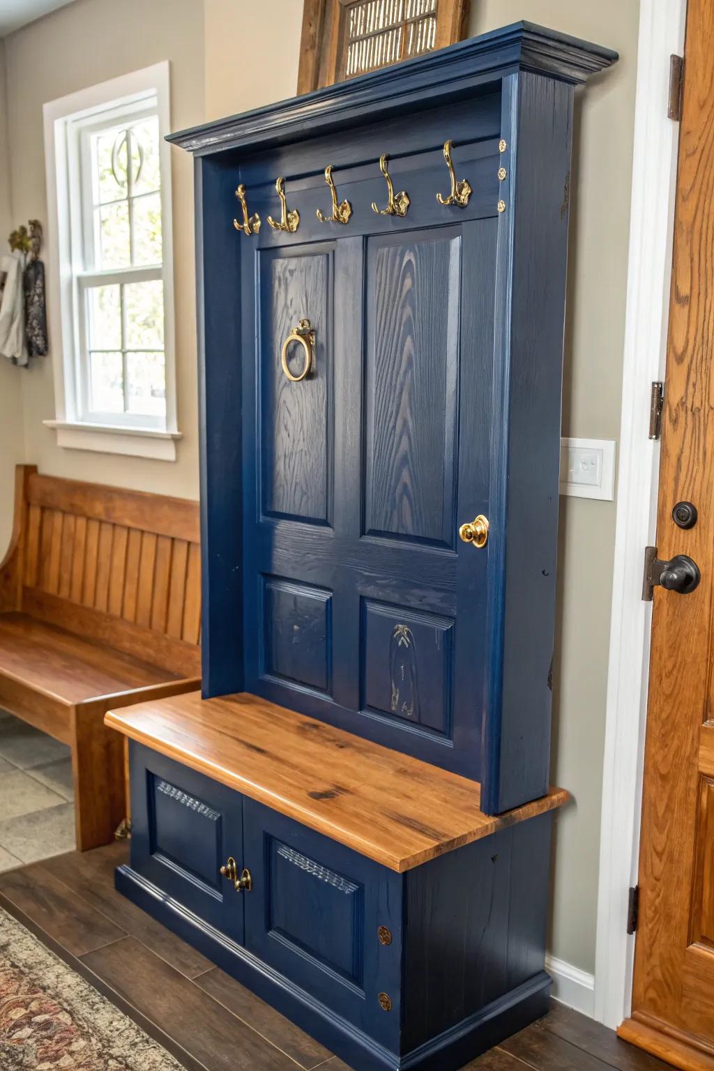 Transform old into bold: A stunning door hall tree that crafts style and organization.
