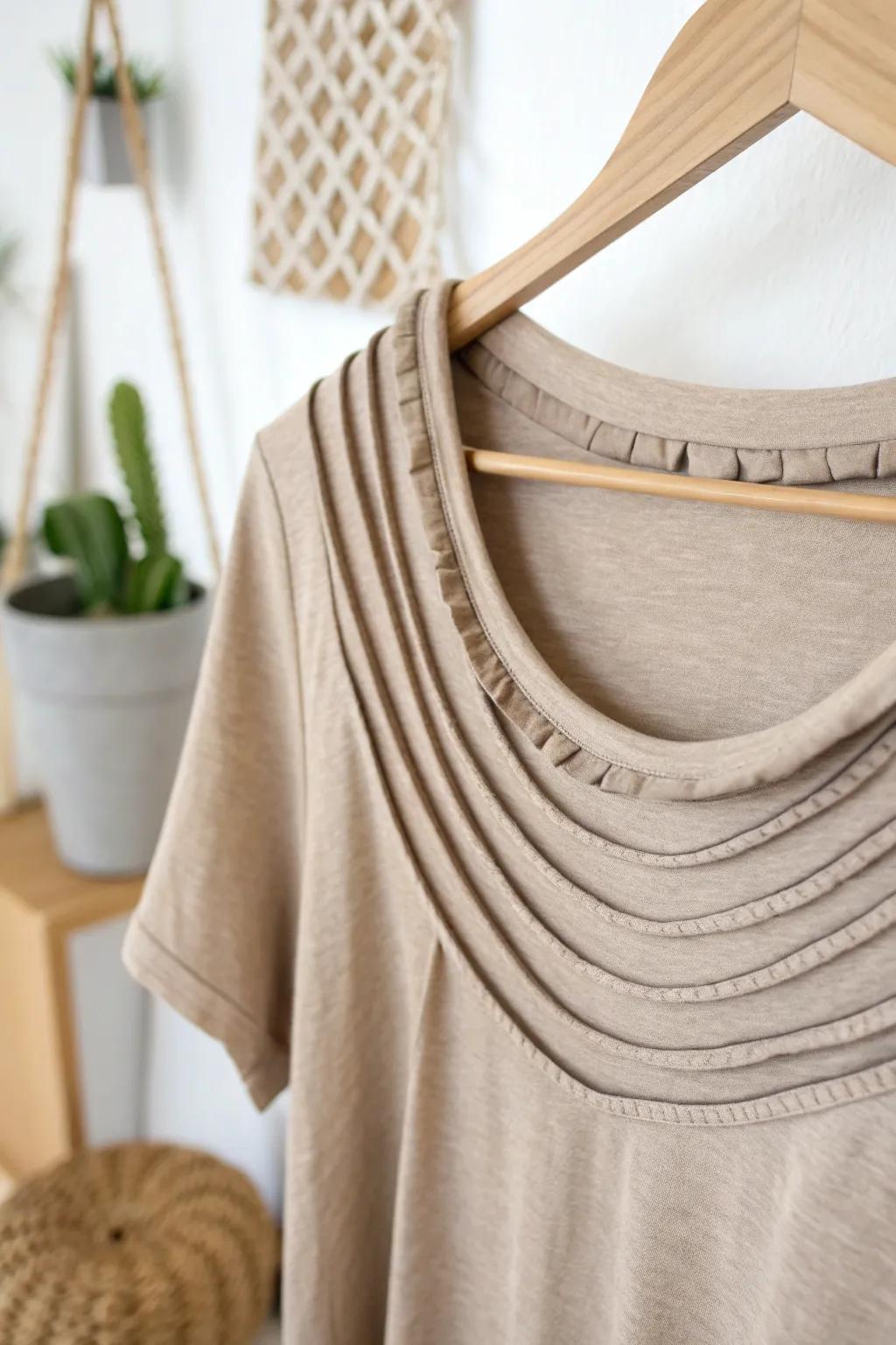 Elevate your style with a chic layered neckline – a perfect blend of simplicity and artistry.