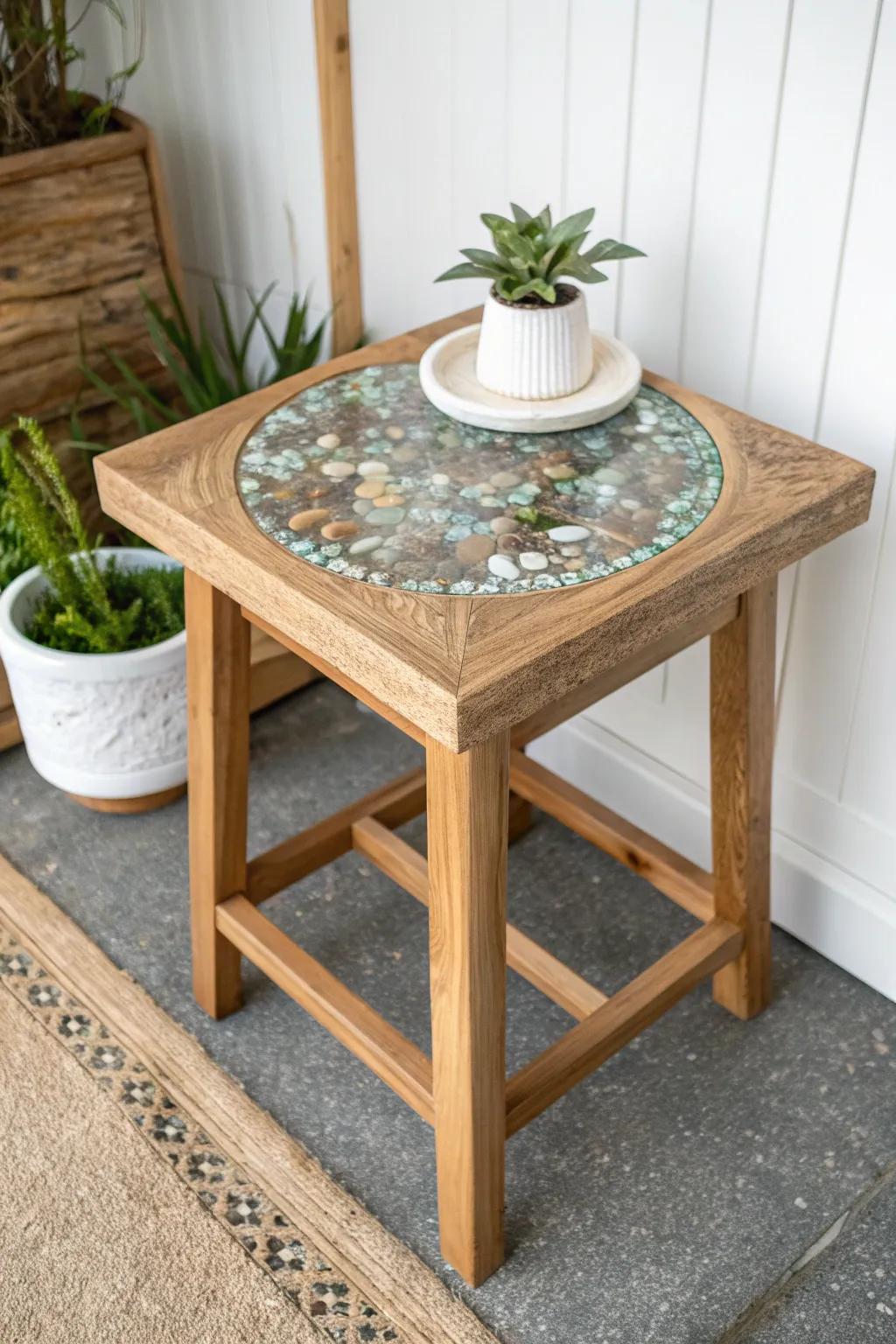 Transform your space with the elegance of an epoxy resin finish. Perfectly blending Scandinavian minimalism with Boho charm.