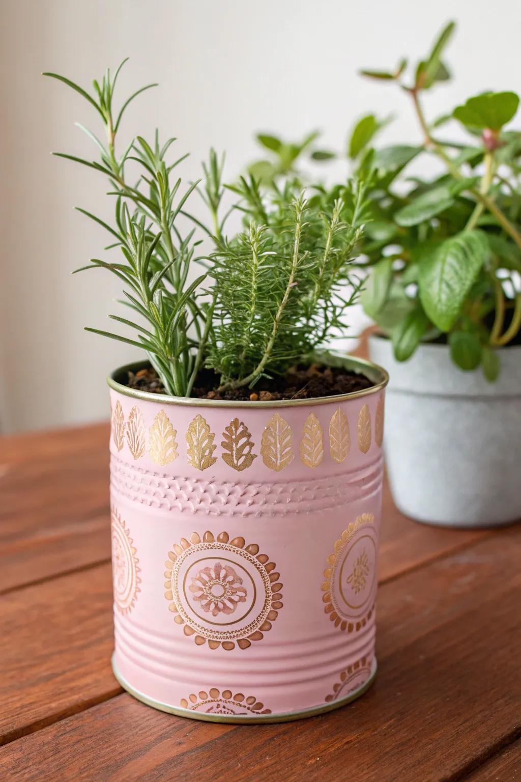 Transform everyday tin cans into stunning planters with a splash of creativity. 🌿 #EcoChic #UpcycleBeauty