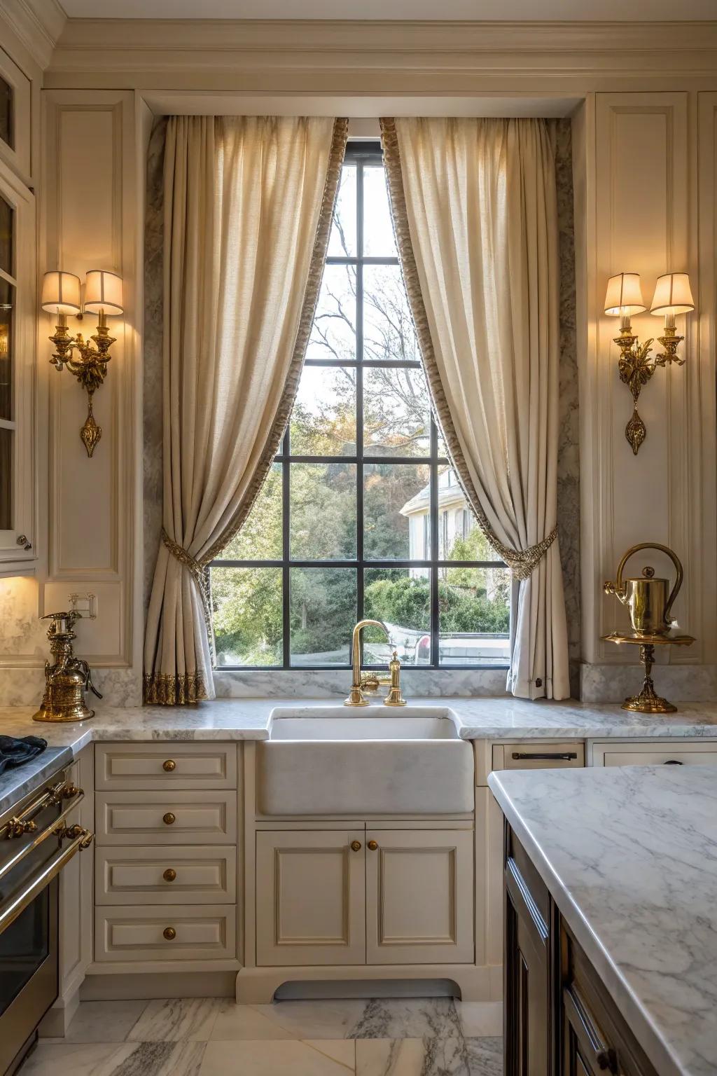 Brass accents add a touch of elegance to the kitchen window.