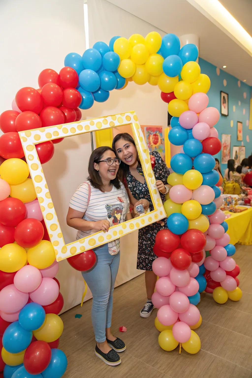 A balloon photo frame for interactive photo opportunities.