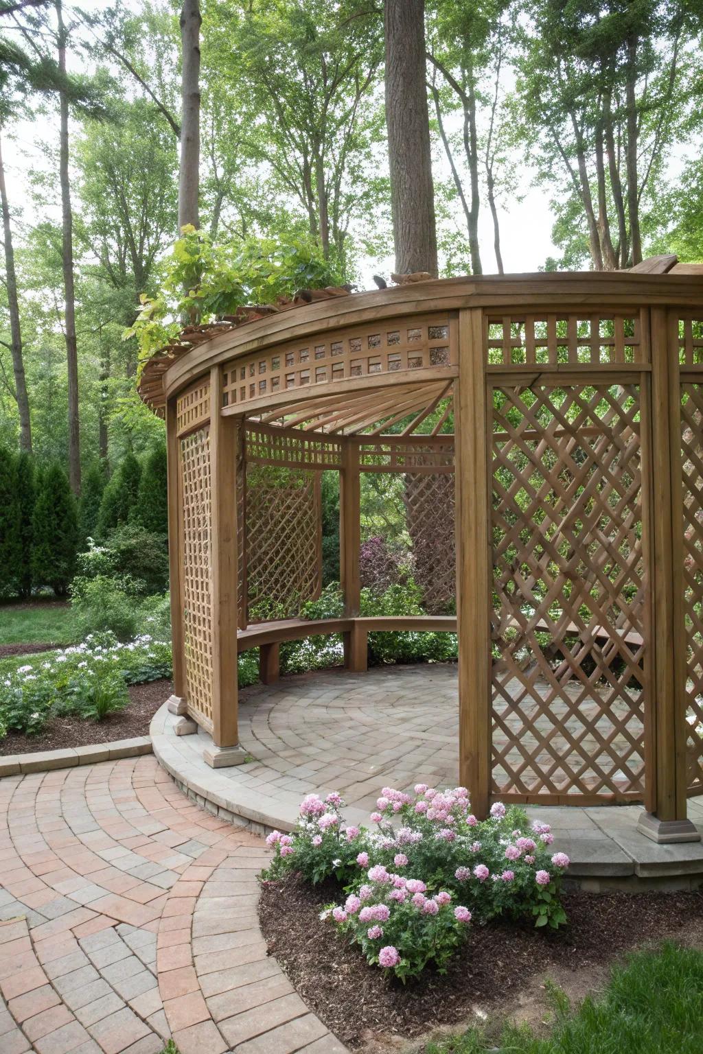 Privacy screens in a pergola create a secluded and cozy atmosphere.