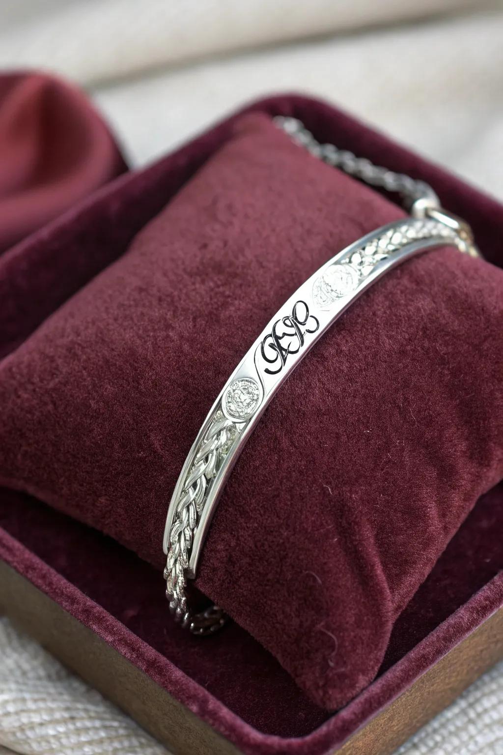 Customized silver jewelry adds a personal touch to any outfit.