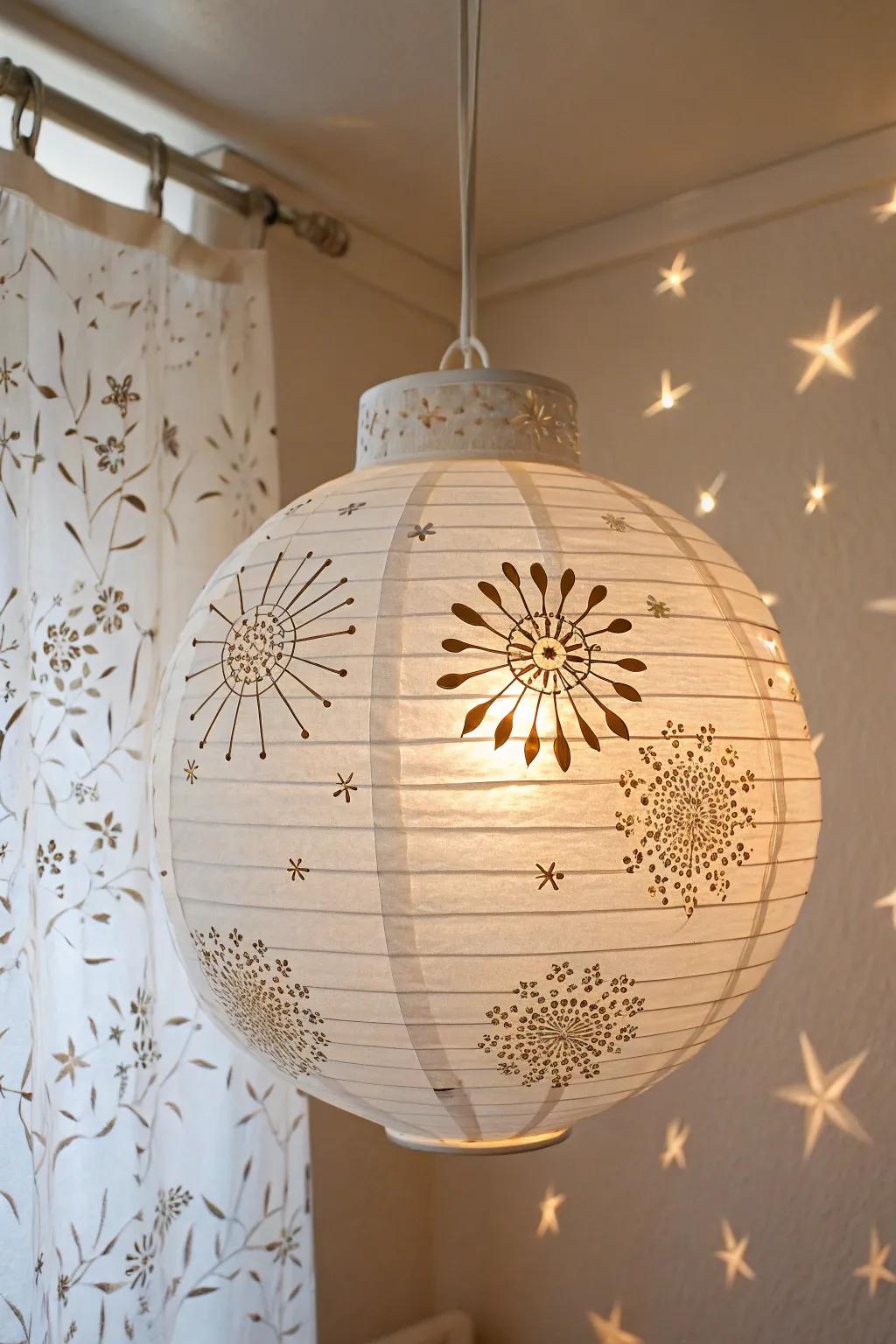 Illuminate your space with DIY festive lanterns that sparkle and shine!