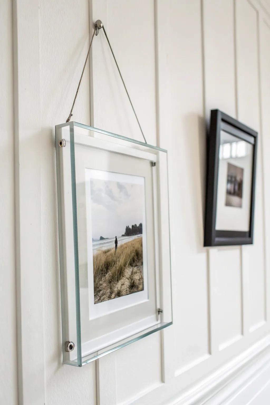 A floating glass frame offers a modern and elegant display for your photos.