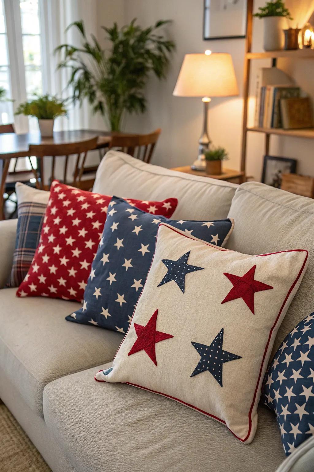 Cozy and chic: Star-spangled pillows for home decor