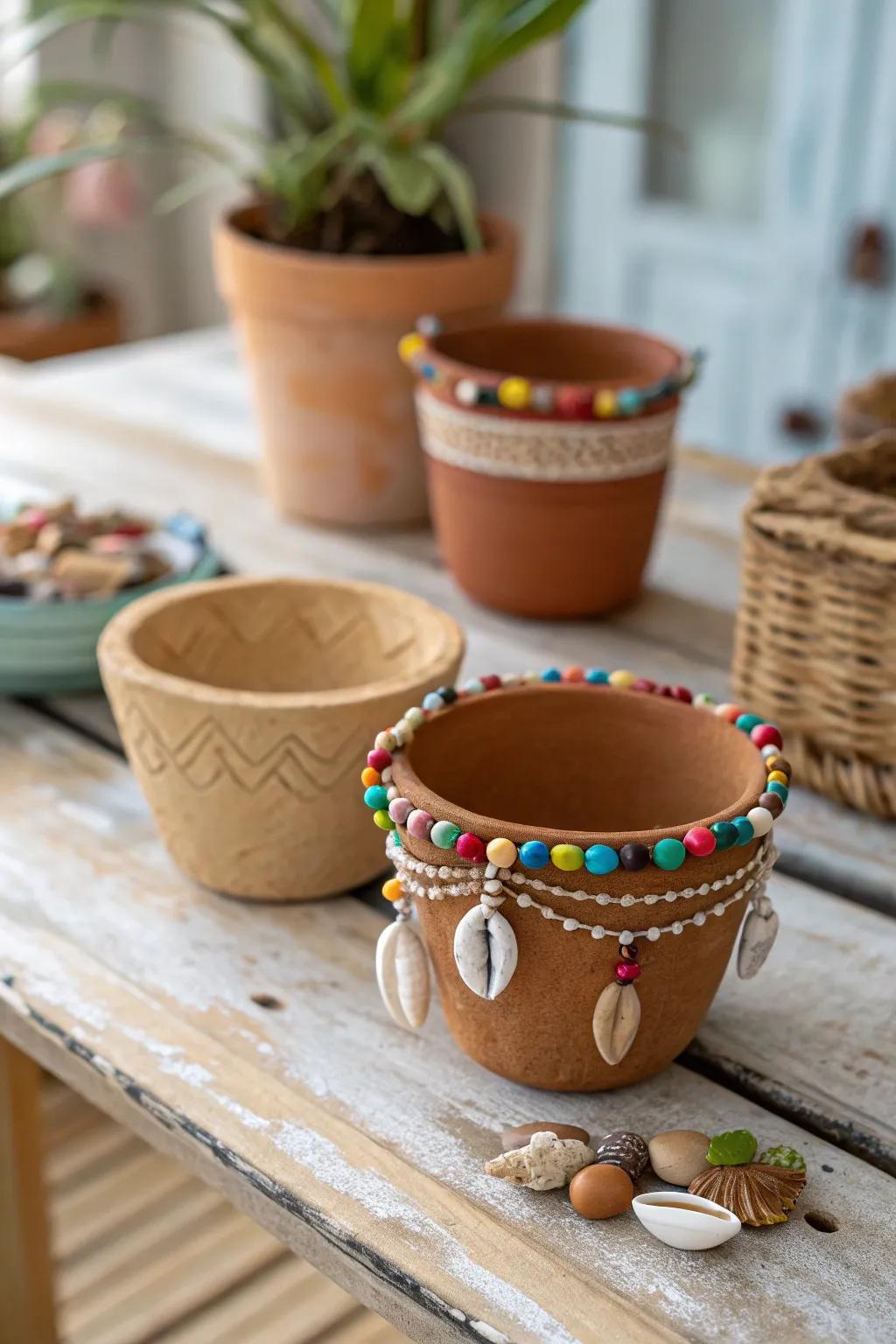 Bohemian-inspired pinch pots with earthy colors.