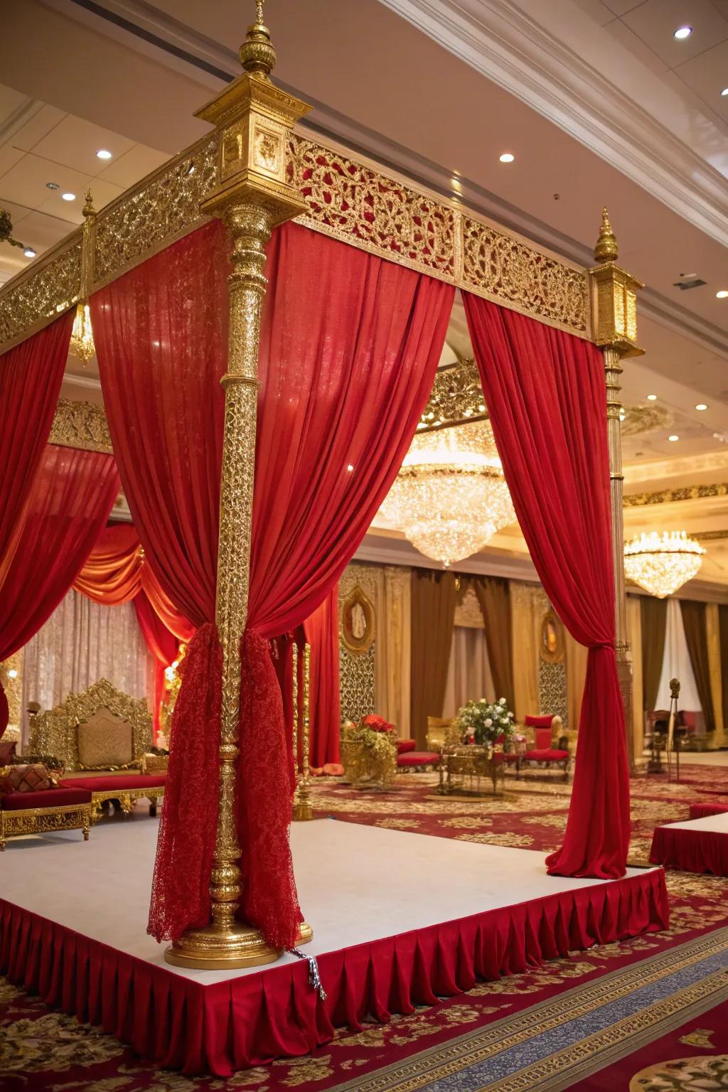 Red and gold create a classic and opulent atmosphere.