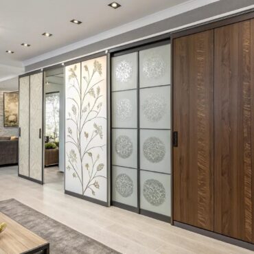 20+ Stylish Double Closet Door Ideas to Transform Your Space